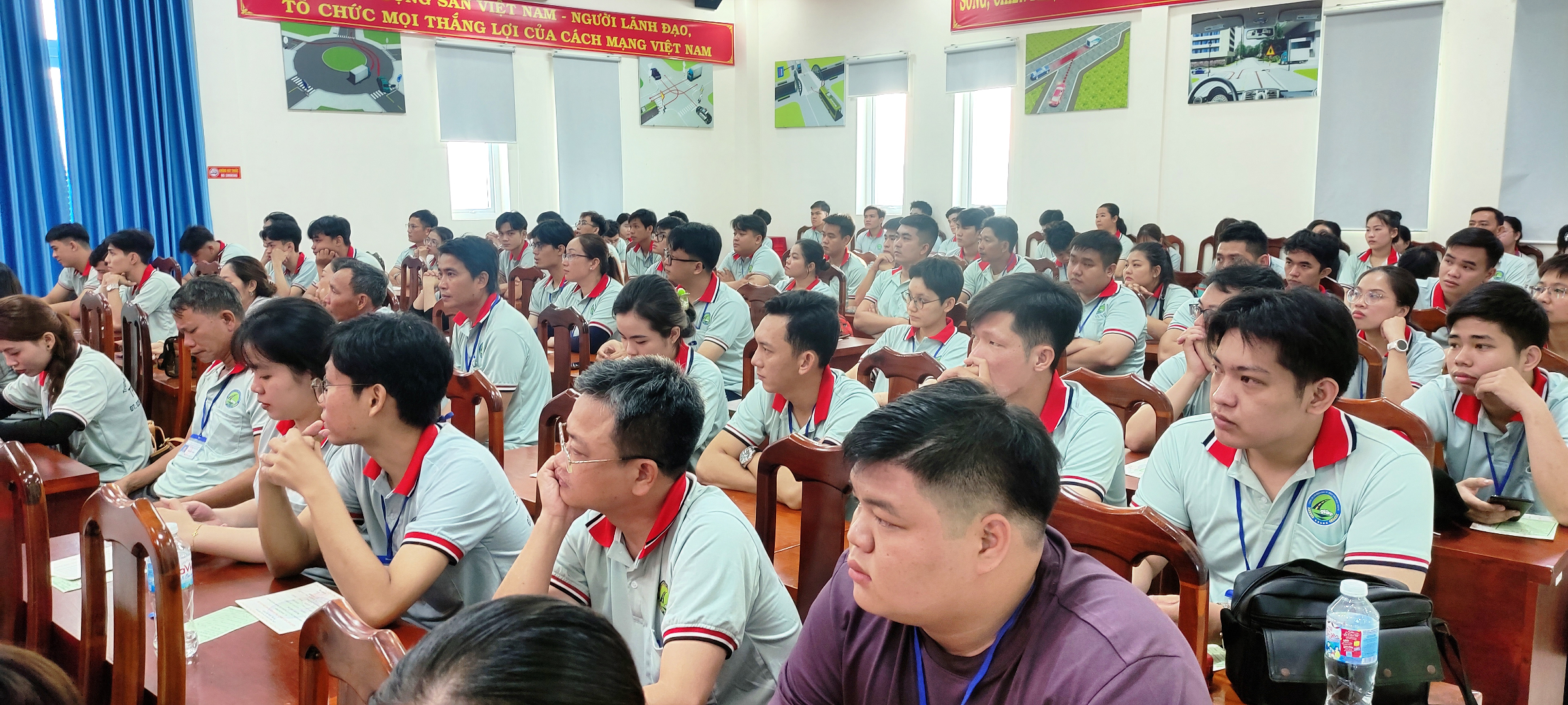 SÁT HẠCH LÁI XE 21/12/2025 TẠI TRUNG TÂM ĐÀO TẠO & SÁT HẠCH LÁI XE THÀNH PHỐ VỊ THANH 2 SÁT HẠCH LÁI XE 21/12/2025 TẠI TRUNG TÂM ĐÀO TẠO & SÁT HẠCH LÁI XE THÀNH PHỐ VỊ THANH