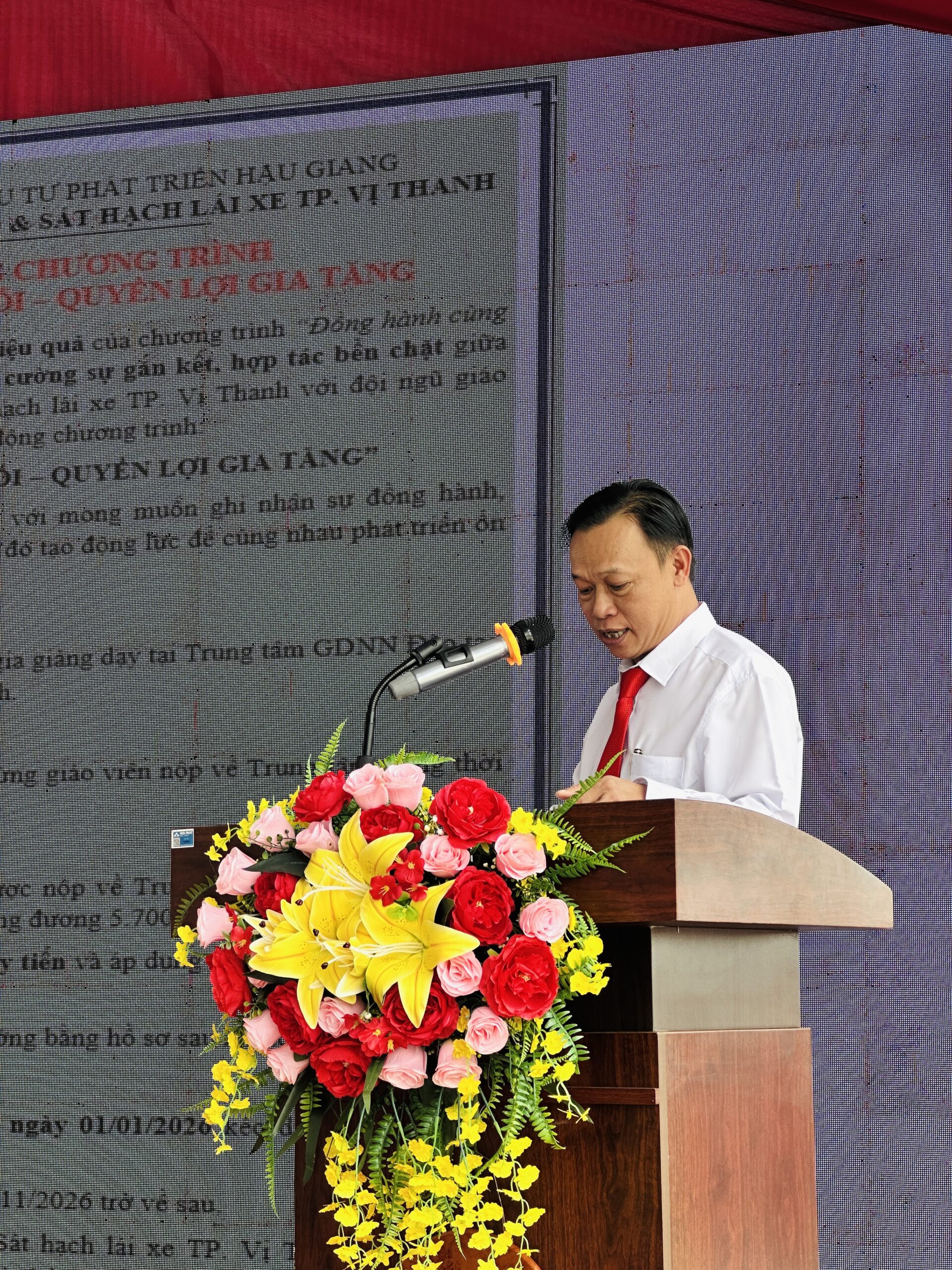 IMG 3209 scaled LỄ TỔNG KẾT GIÁO VIÊN NGÀY 22/01/2026