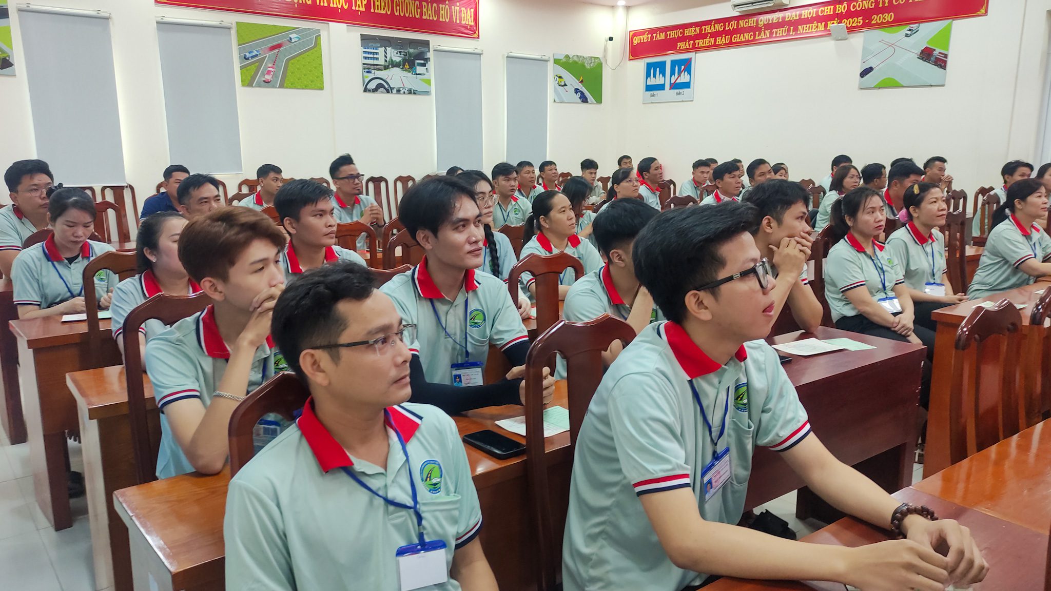 1770732193731 SÁT HẠCH LÁI XE 08/02/2026 TẠI TRUNG TÂM ĐÀO TẠO & SÁT HẠCH LÁI XE THÀNH PHỐ VỊ THANH