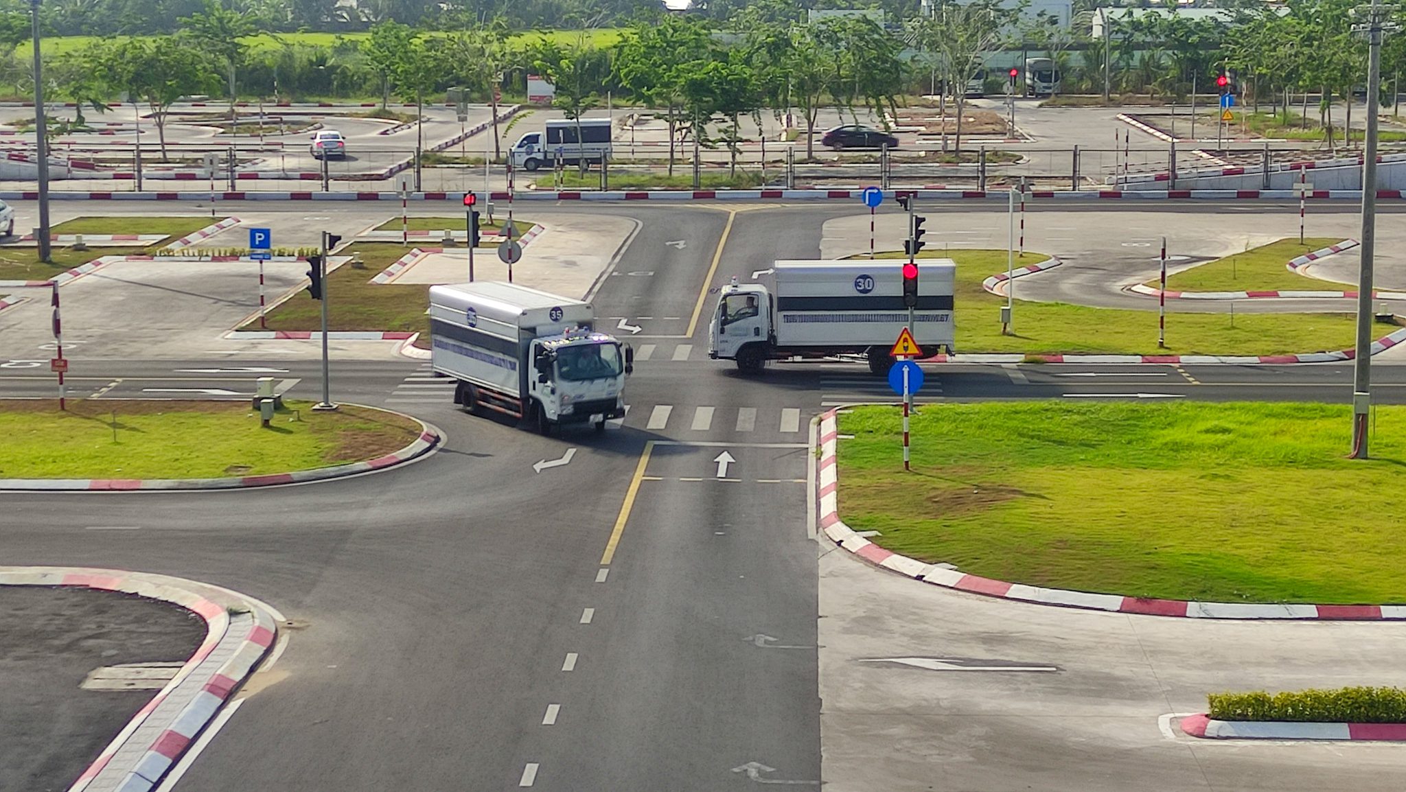 1773979329582 SÁT HẠCH LÁI XE 18/03/2026 TẠI TRUNG TÂM ĐÀO TẠO & SÁT HẠCH LÁI XE THÀNH PHỐ VỊ THANH