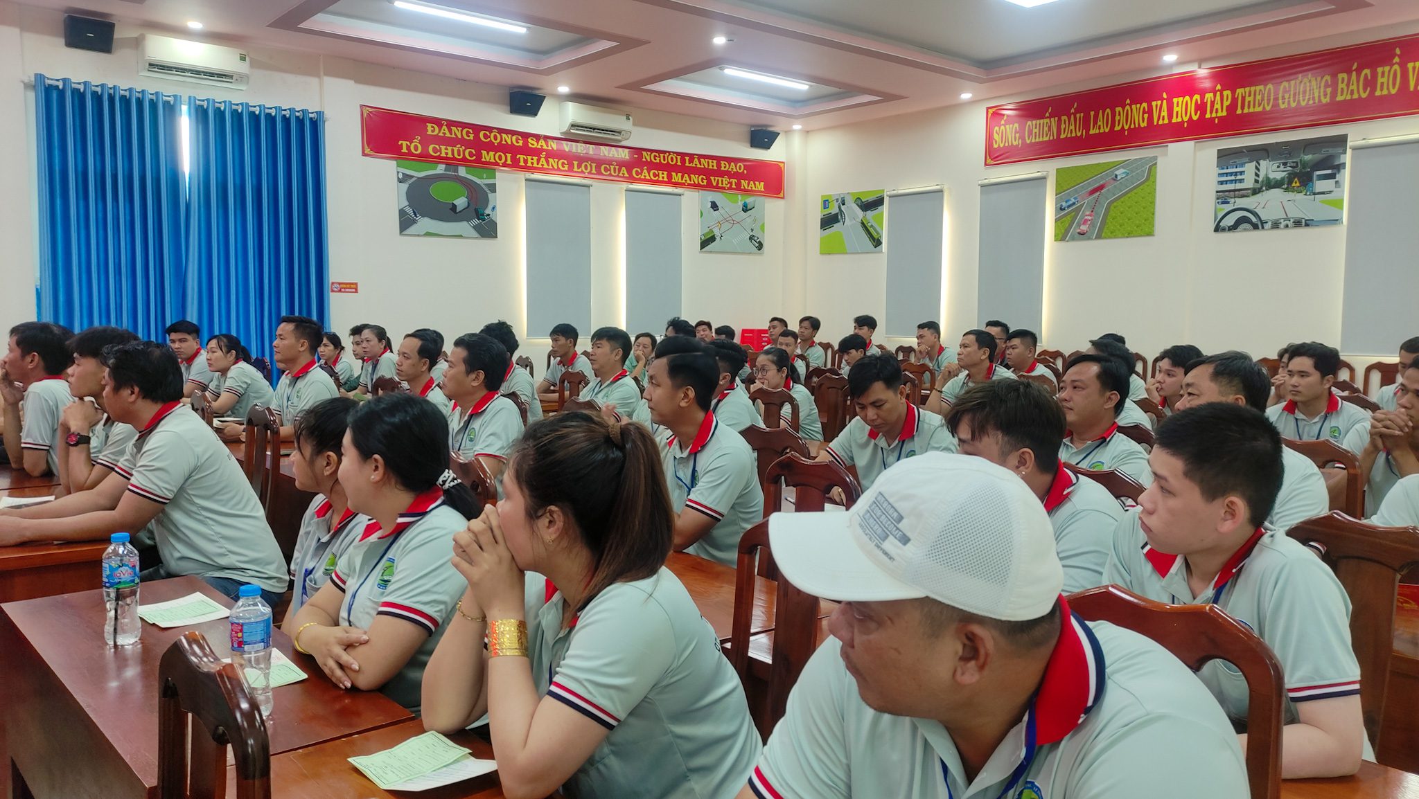 1773979329615 SÁT HẠCH LÁI XE 18/03/2026 TẠI TRUNG TÂM ĐÀO TẠO & SÁT HẠCH LÁI XE THÀNH PHỐ VỊ THANH