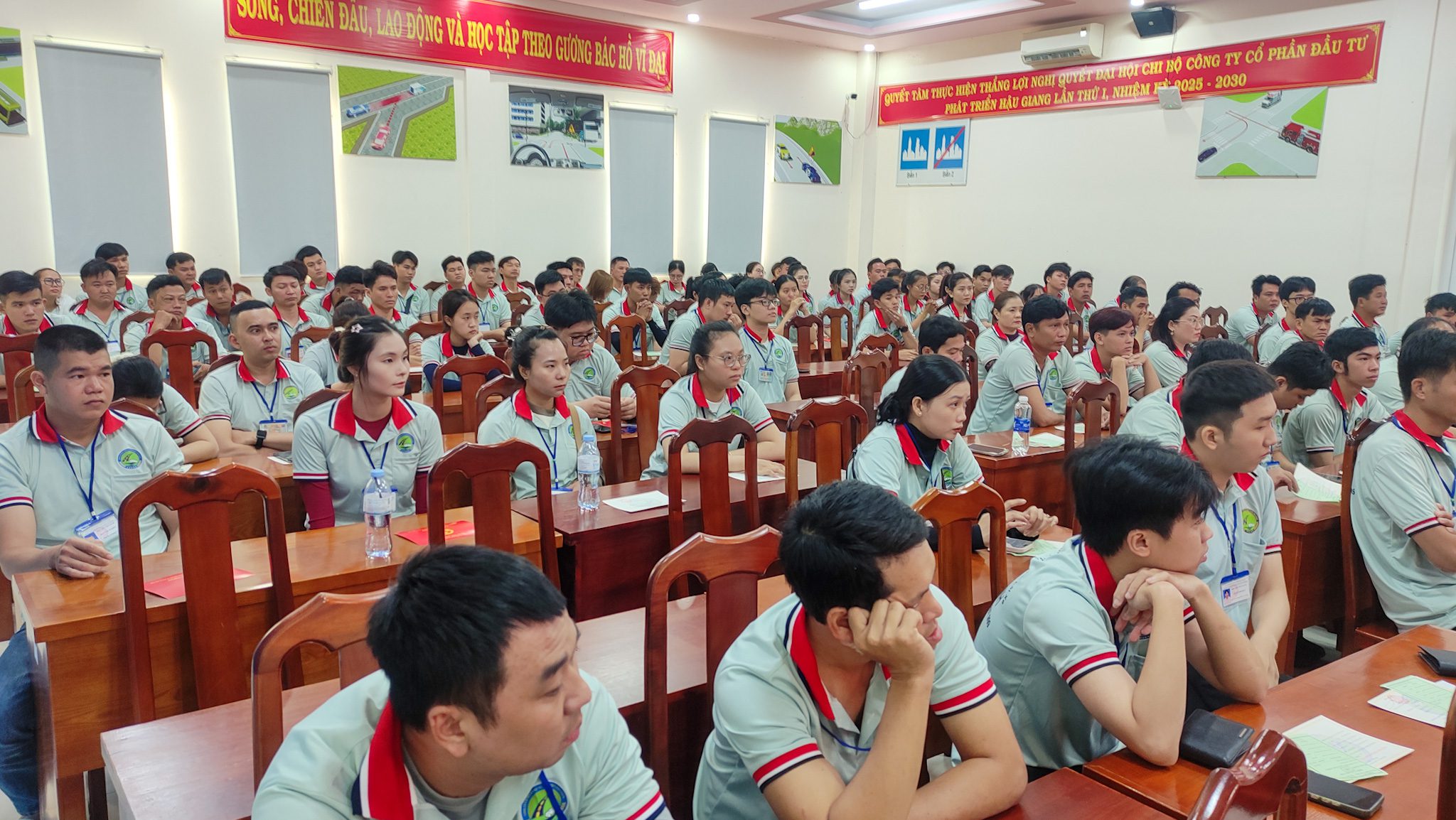 1774395434888 SÁT HẠCH LÁI XE 22/03/2026 TẠI TRUNG TÂM ĐÀO TẠO & SÁT HẠCH LÁI XE THÀNH PHỐ VỊ THANH