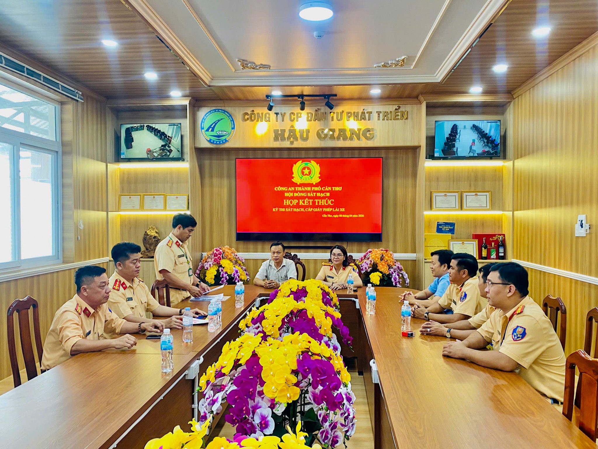 SÁT HẠCH LÁI XE 08/04/2026 TẠI TRUNG TÂM ĐÀO TẠO & SÁT HẠCH LÁI XE THÀNH PHỐ VỊ THANH 5 1775698440280 SÁT HẠCH LÁI XE 08/04/2026 TẠI TRUNG TÂM ĐÀO TẠO & SÁT HẠCH LÁI XE THÀNH PHỐ VỊ THANH