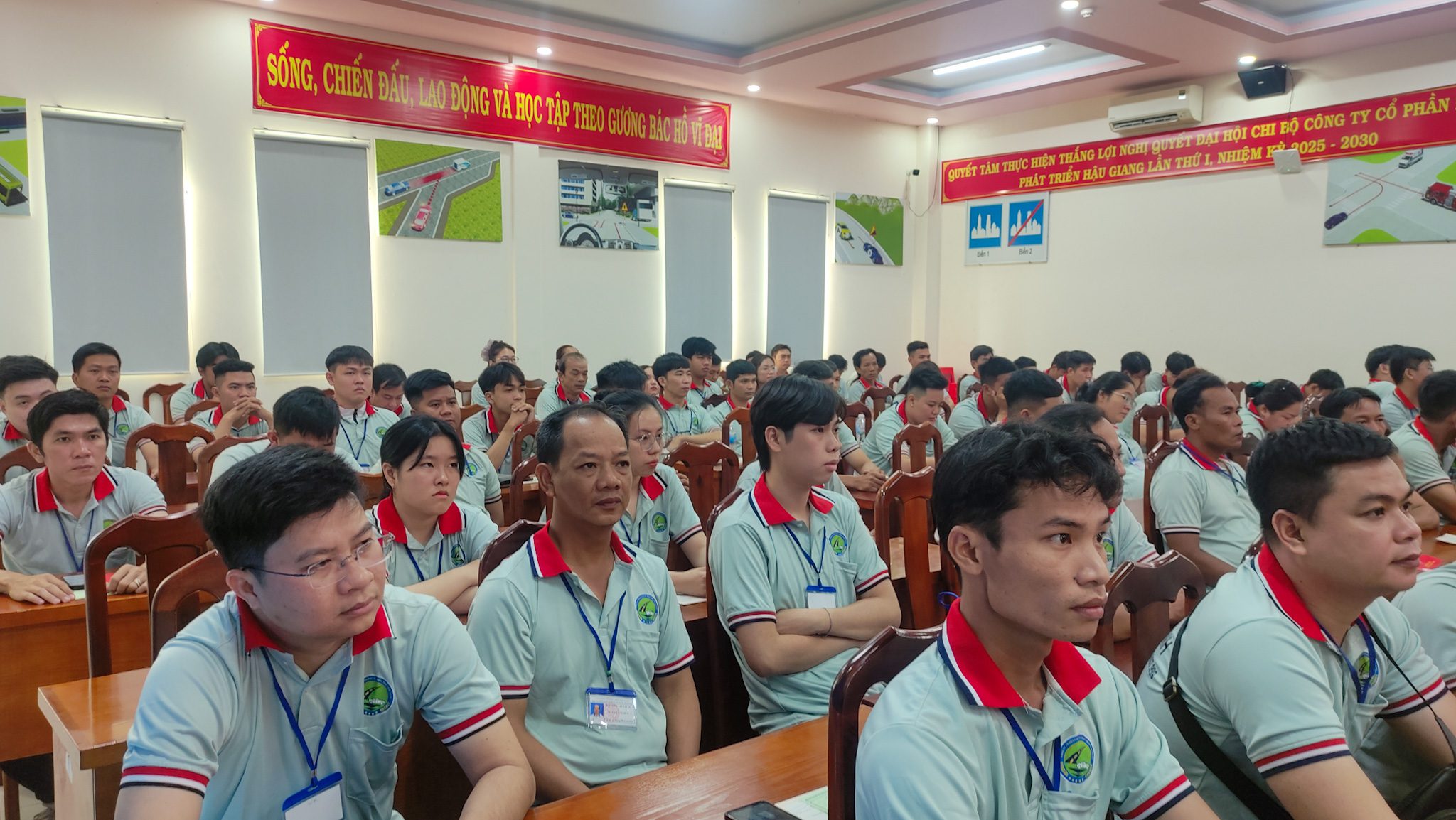 1776044056407 SÁT HẠCH LÁI XE 12/04/2026 TẠI TRUNG TÂM ĐÀO TẠO & SÁT HẠCH LÁI XE THÀNH PHỐ VỊ THANH