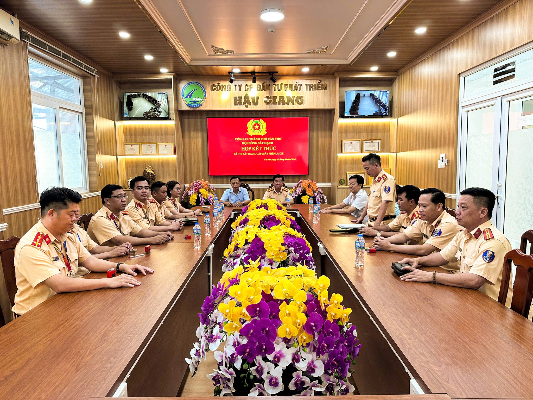 1776044056428 SÁT HẠCH LÁI XE 12/04/2026 TẠI TRUNG TÂM ĐÀO TẠO & SÁT HẠCH LÁI XE THÀNH PHỐ VỊ THANH