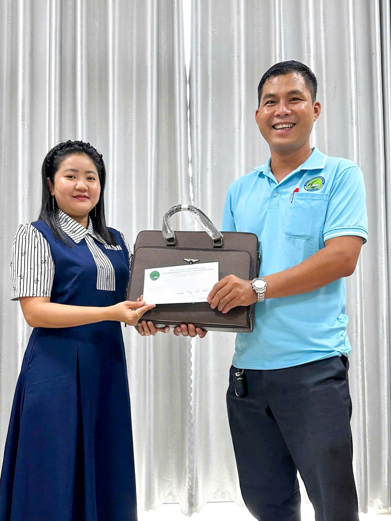 z7682005671698 c3ddb8aae2aa097028f4e57007873994 CHÚC MỪNG SINH NHẬT GIÁO VIÊN QUÝ I/2026