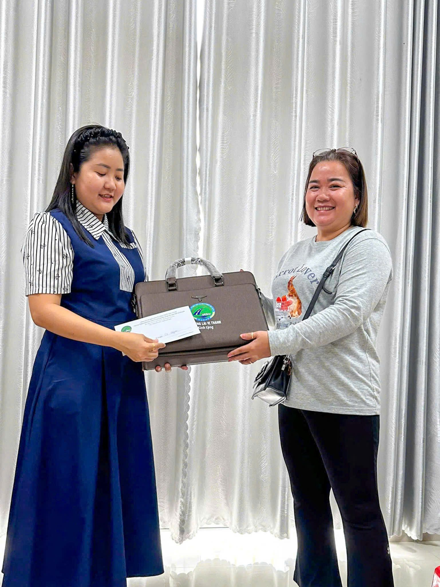 z7682005674748 540687812a5f2327ef031e7acd22e5a2 CHÚC MỪNG SINH NHẬT GIÁO VIÊN QUÝ I/2026