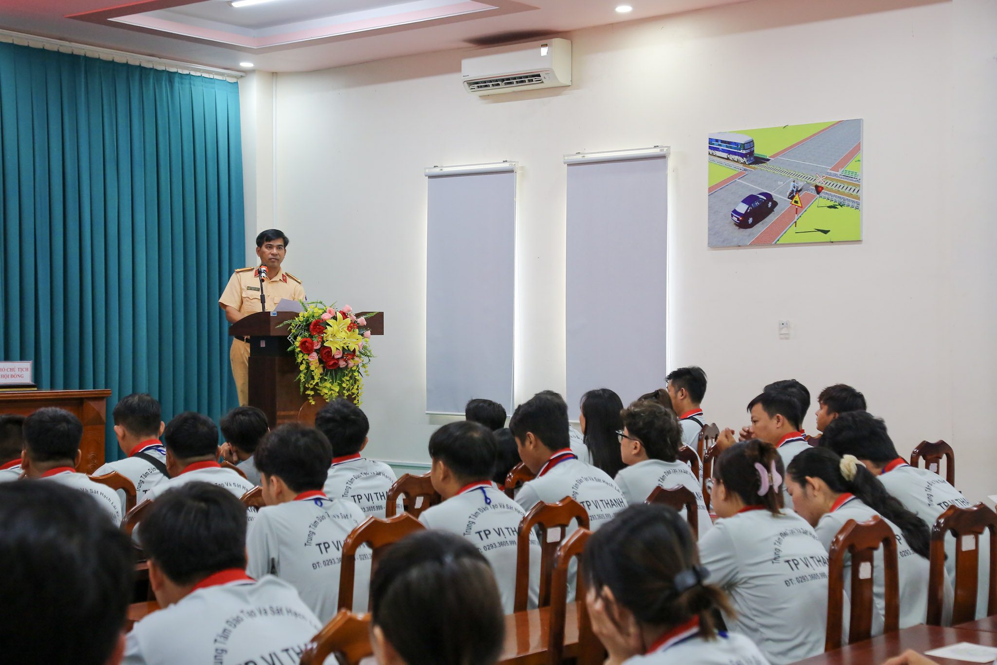 1 IS8A3944 TRANG CHỦ