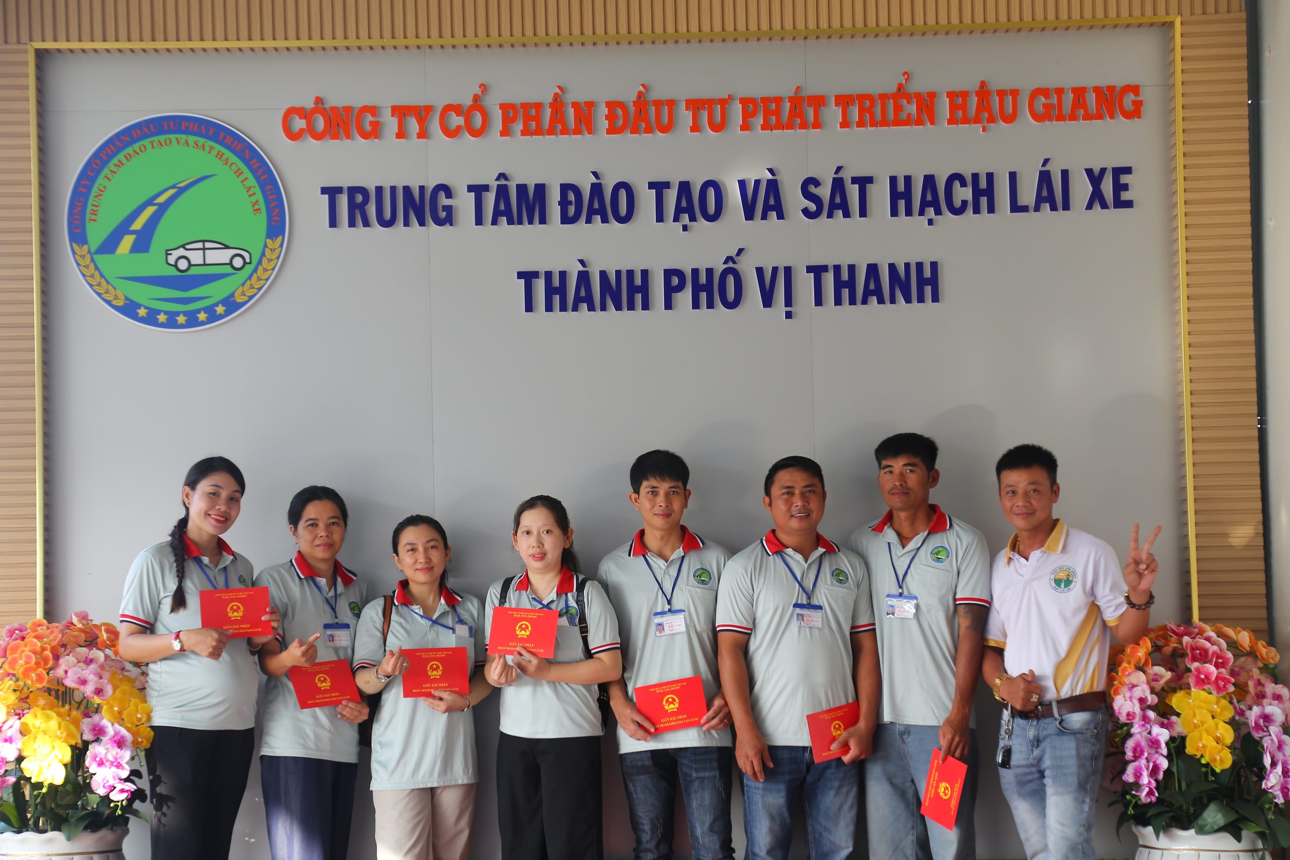 SÁT HẠCH LÁI XE 13/09/2026 TẠI TRUNG TÂM ĐÀO TẠO & SÁT HẠCH LÁI XE THÀNH PHỐ VỊ THANH 2 IS8A4041 scaled SÁT HẠCH LÁI XE 13/09/2026 TẠI TRUNG TÂM ĐÀO TẠO & SÁT HẠCH LÁI XE THÀNH PHỐ VỊ THANH
